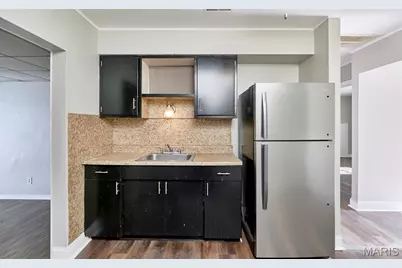 29 Mary Ann Court, Florissant, MO 63031 - Photo 8