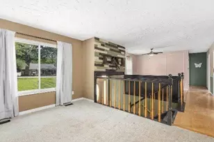 55 Queens Dr, Florissant, MO 63034 - Photo 12