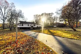 55 Queens Dr, Florissant, MO 63034 - Photo 4