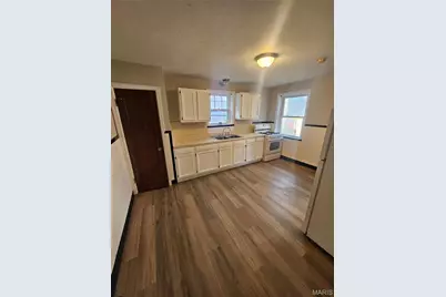 7041 Dartmouth Avenue, Saint Louis, MO 63130 - Photo 10
