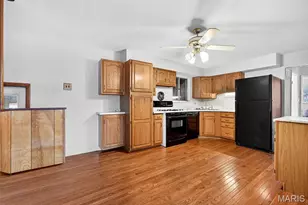 6902 Howdershell Rd, Hazelwood, MO 63042 - Photo 22