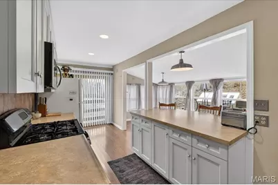 370 Hencken Hollow Lane, Saint Clair, MO 63077 - Photo 16