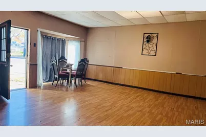 4471 S Spring Avenue, Saint Louis, MO 63116 - Photo 4