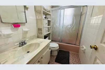 4471 S Spring Avenue, Saint Louis, MO 63116 - Photo 16