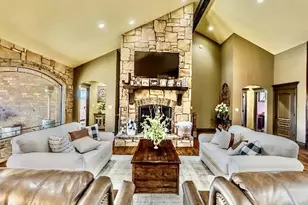 23900 Emerson Rd, Lebanon, MO 65536 - Photo 16