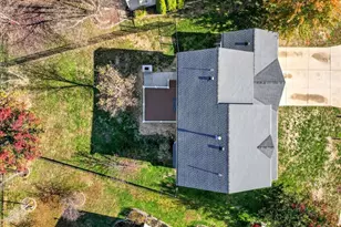 807 Victorygate Ct, Lake Saint Louis, MO 63367 - Photo 54