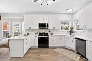 807 Victorygate Ct, Lake Saint Louis, MO 63367 - Photo 20