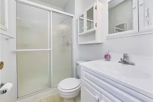 41 Country Creek Dr, Saint Peters, MO 63376 - Photo 36