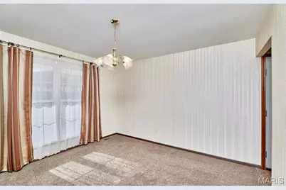 41 Country Creek Drive, Saint Peters, MO 63376 - Photo 10