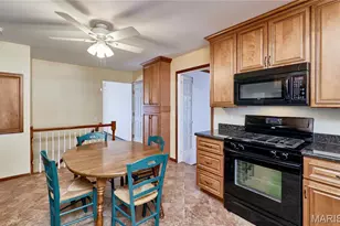 41 Country Creek Dr, Saint Peters, MO 63376 - Photo 18