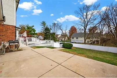 290 Kinderhook Drive, Chesterfield, MO 63017 - Photo 62