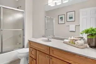 290 Kinderhook Dr, Chesterfield, MO 63017 - Photo 38