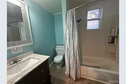 9405 Gentry Avenue, Saint Louis, MO 63125 - Photo 10