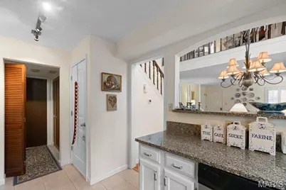 1940 Meadowtree Lane #2, Kirkwood, MO 63122 - Photo 12