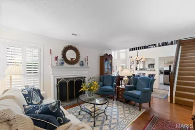 1940 Meadowtree Lane #2, Kirkwood, MO 63122 - Photo 4