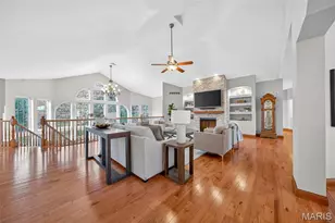 315 Oak Creek Farm Ct, Wentzville, MO 63385 - Photo 14