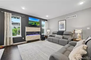 1056 Sandfort Farm Dr, Saint Charles, MO 63301 - Photo 16