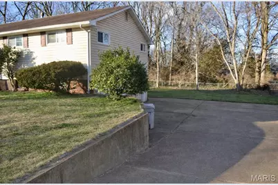 404 Helber Drive, Farmington, MO 63640 - Photo 4