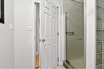 6528 Mount Avenue, Saint Louis, MO 63121 - Photo 18