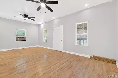 6528 Mount Avenue, Saint Louis, MO 63121 - Photo 6