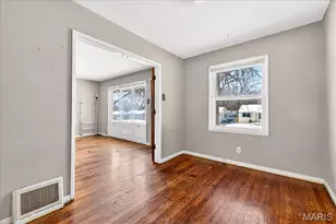 9746 Millburn Dr, Saint Louis, MO 63136 - Photo 20