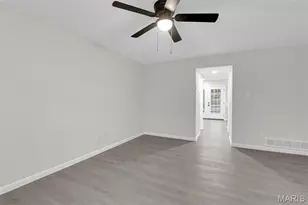 308 Della Dr, Saint Peters, MO 63376 - Photo 4