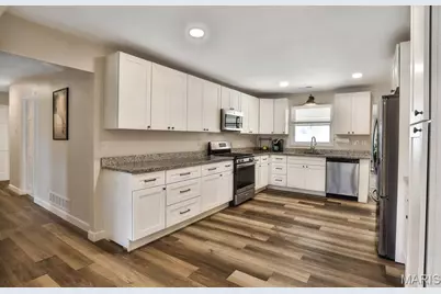 1819 Oak Tree Street, Saint Peters, MO 63376 - Photo 6