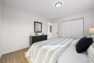 10587 Carroll Wood Way, Unincorporated, MO 63128 - Photo 14