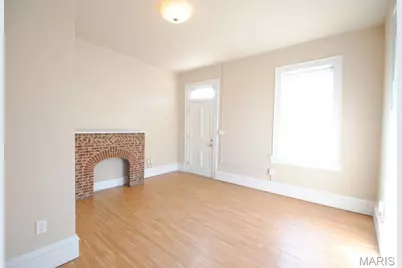 225 W Steins Street, Saint Louis, MO 63111 - Photo 10