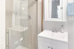 4512 Westminster Pl, Saint Louis, MO 63108 - Photo 12