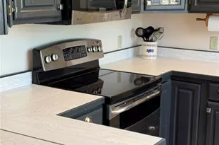 28 Center Ct Dr, Lake Ozark, MO 65049 - Photo 4