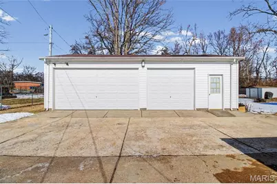 8239 Cadillac Lane, Saint Louis, MO 63134 - Photo 28