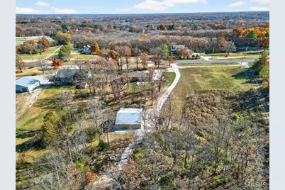 [Address not provided], Wentzville, MO 63385 - Photo 4