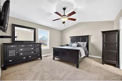 624 Courageous Lane, Wentzville, MO 63385 - Photo 18