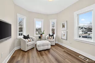 8711 Rosalie Ave, Brentwood, MO 63144 - Photo 8