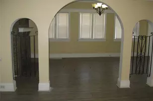 6304 Cabanne Ave, University City, MO 63130 - Photo 10