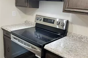 1057 Mersey Bend Dr, Saint Louis, MO 63129 - Photo 6