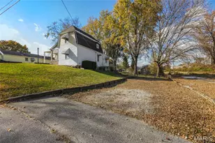 8625 S Grand Ave, Saint Louis, MO 63125 - Photo 26