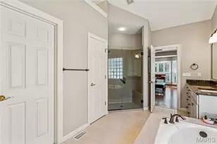 61 Picardy Hill Dr, Chesterfield, MO 63017 - Photo 30