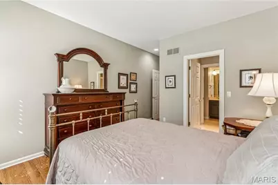 61 Picardy Hill Drive, Chesterfield, MO 63017 - Photo 32