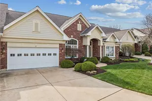 61 Picardy Hill Dr, Chesterfield, MO 63017 - Photo 10