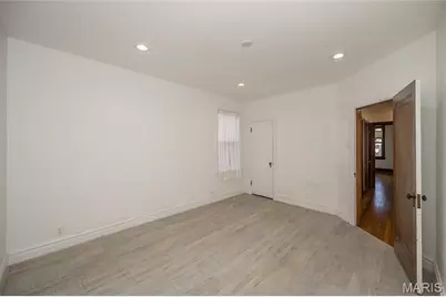 8000 Venetian Drive, Saint Louis, MO 63105 - Photo 40