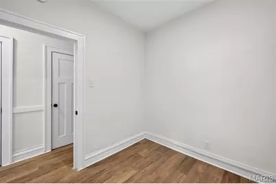 5803 S Kingshighway Boulevard #1S, Saint Louis, MO 63109 - Photo 12