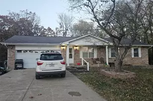 1678 Elizabeth Dr, Arnold, MO 63010 - Photo 2