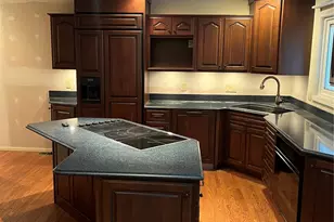 14227 Kinderhook Dr, Chesterfield, MO 63017 - Photo 12