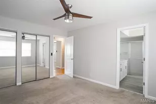 528 Oakland Hills Dr, Chesterfield, MO 63017 - Photo 12