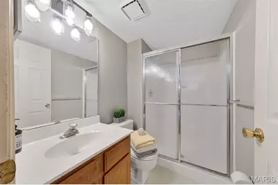10 Berview Circle #D, Saint Louis, MO 63129 - Photo 16