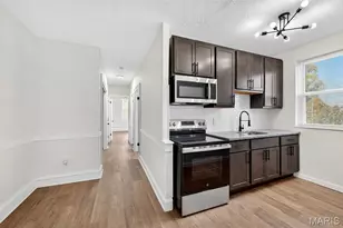 5803 S Kings Highway Blvd, Saint Louis, MO 63109 - Photo 8