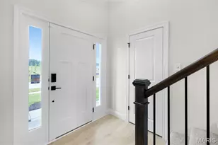 23 Bluestem Ct, Lake Saint Louis, MO 63367 - Photo 2