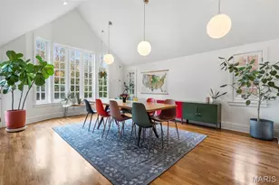 27 Ridgemoor Dr, Saint Louis, MO 63105 - Photo 10